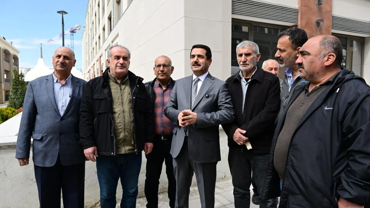 Akpınar Çarşısı Temizlik Çalışmaları Devam Ediyor