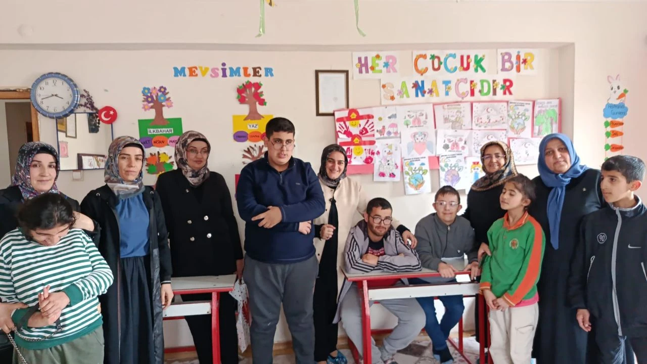 Darende’de Özel Çocuklara Sıcak Buluşma