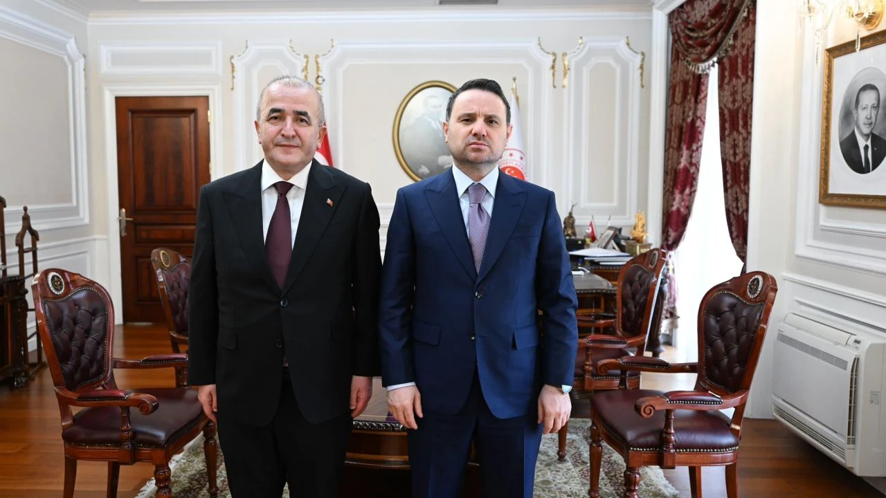 Elazığ Valisi Hatipoğlu’ndan Adalet Bakanı Gürlek’e Ziyaret