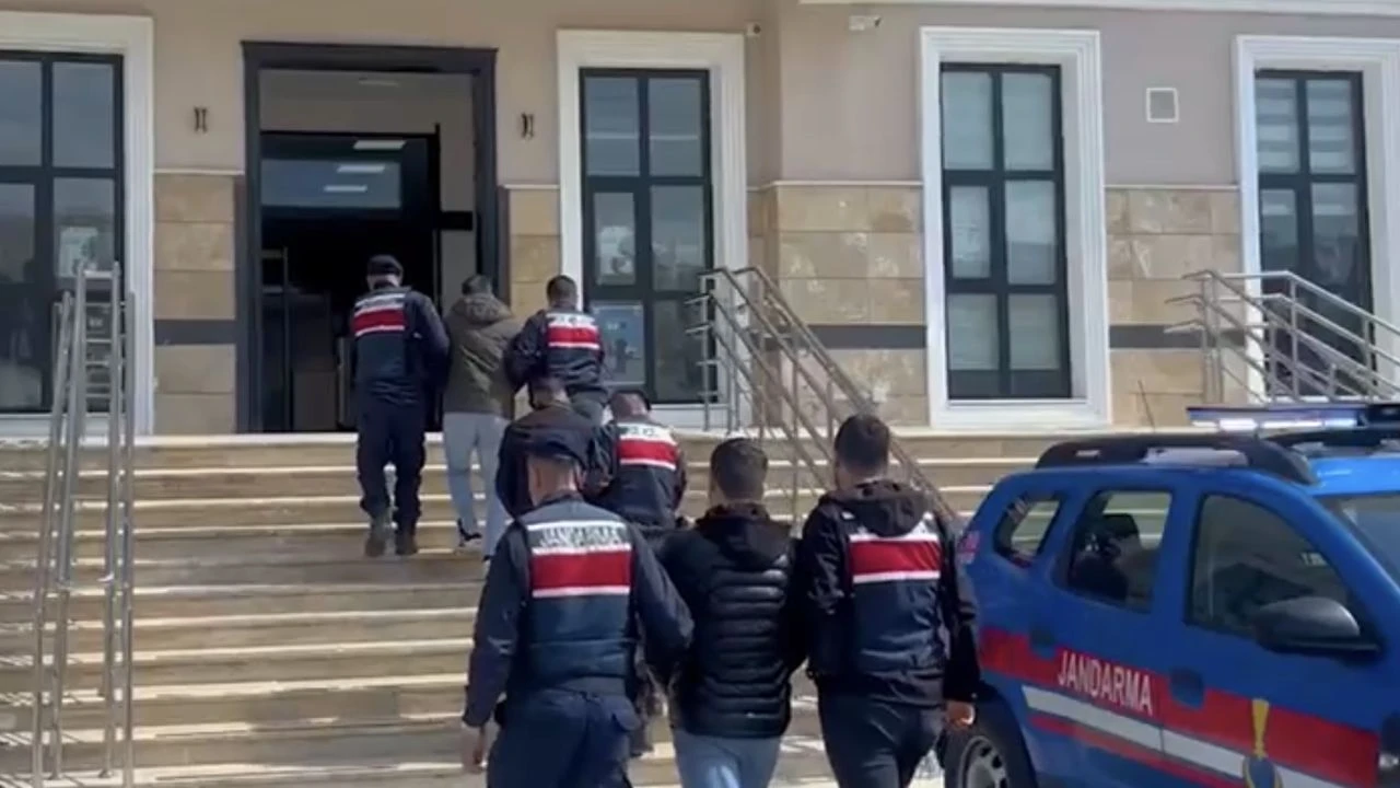 Malatya'da Düşük Faizli Kredi Dolandırıcılığı Operasyonu: 3 Şüpheli Tutuklandı