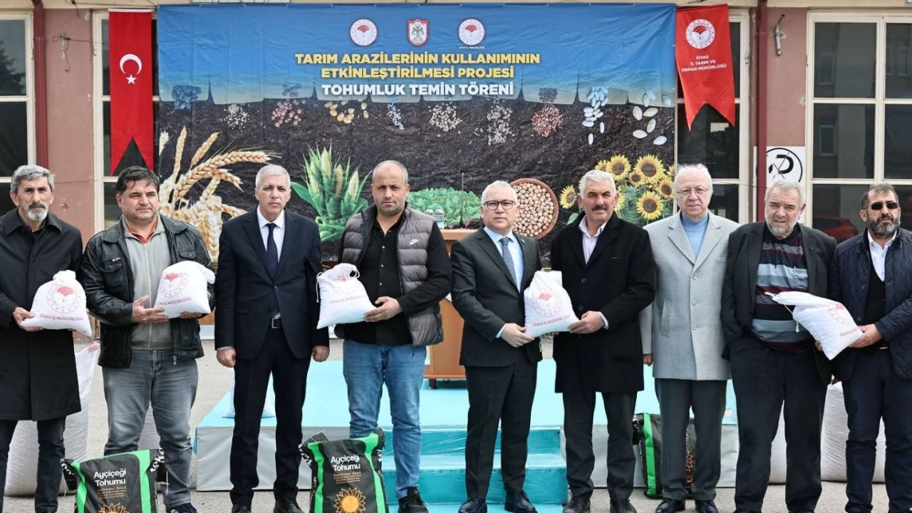 Sivas'ta TAKE Projesi kapsamında tohum dağıtımı yapıldı